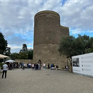 Hellobaku In Old Баку